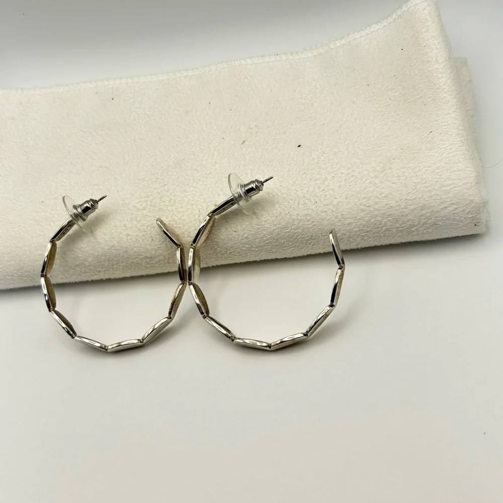 Kendra Scott Brooke Hoop Earrings Rhodium Plated Posts 1.5